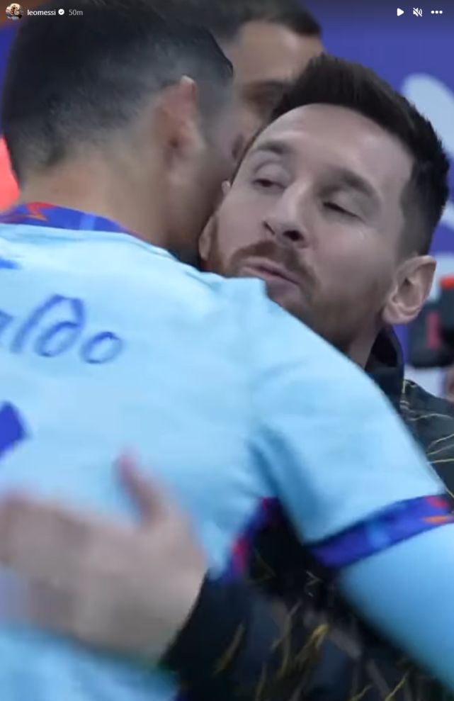 亚当·沃顿希望加盟有欧冠资格的新球队。（亚当·沃顿有意转会至具备欧冠资格的新东家）