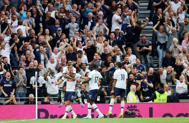 来看CBA杯咯，看到胡明轩了，今晚联手徐杰出战，拿下nbl合肥队应该问题不大！