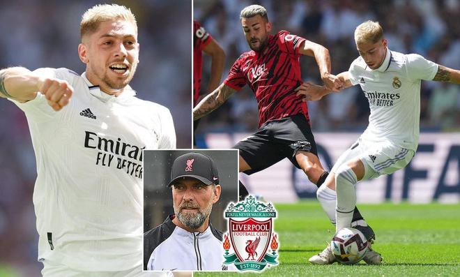 莱巴金娜创造优势后网前精彩一分