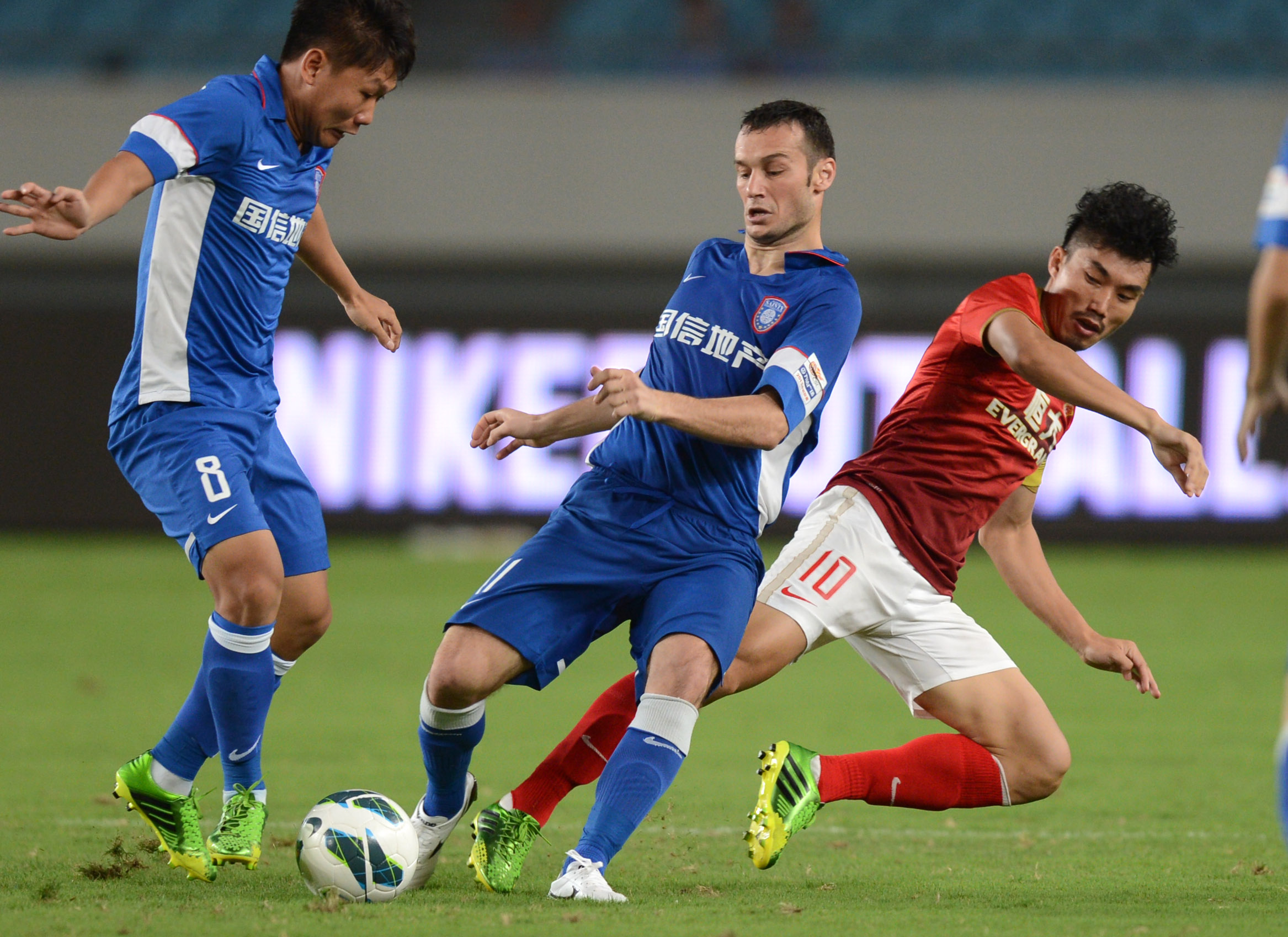 表现全面！马克西贡献22分9篮板7助攻，篮板为赛季新高