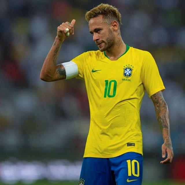 皇马官方：米利唐右腿内收肌受伤；据悉将伤停两周（皇马官宣：米利唐右腿内收肌受伤，据悉缺阵两周）