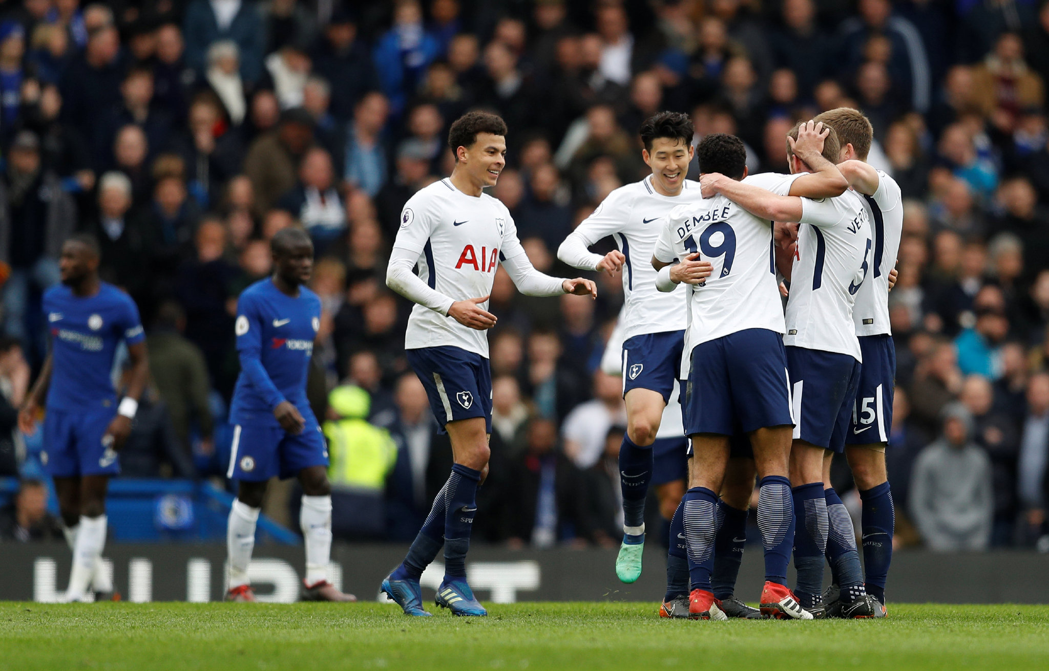 约纳坦-塔：德国队有实力赢世界杯；卡尔能为德国队做出贡献（约纳坦-塔：德国具备夺冠实力，卡尔有望为国家队贡献力量）