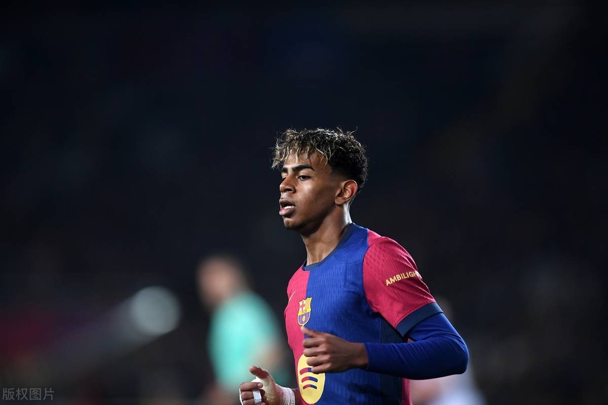 欧冠战报：皇马主场大胜对手,（欧冠快讯：皇马主场大比分击败对手）