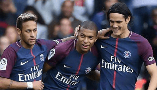 澳超战报：索耶点球梅开二度，麦克阿瑟2-1逆转布里斯班狮吼（澳超：索耶两度点射建功，麦克阿瑟2-1逆转布里斯班狮吼）