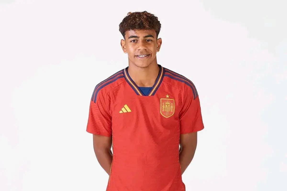 佛罗里达的安布里餐厅 纪念和前老板盖德・穆勒友谊的故事